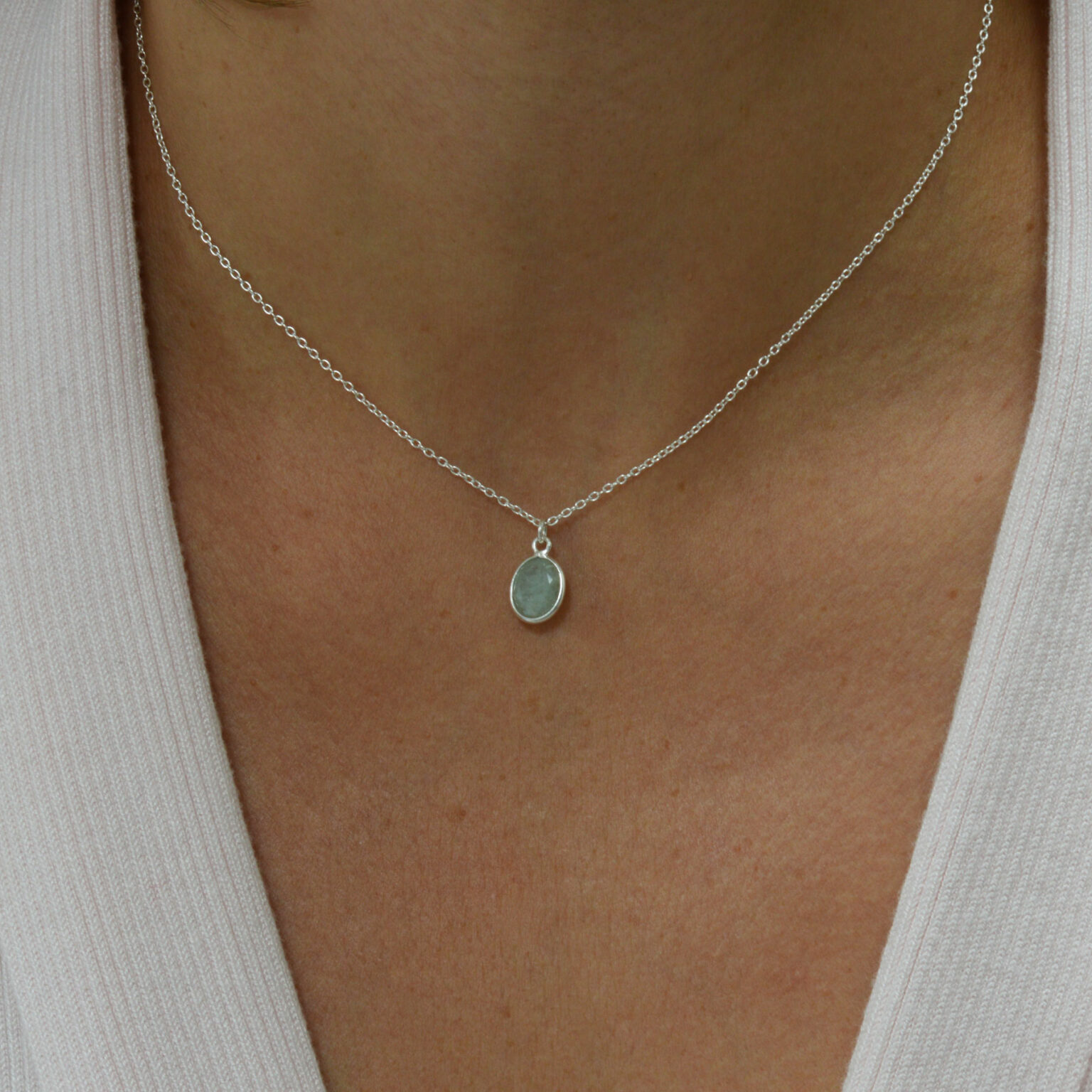 Aquamarine and silver necklace