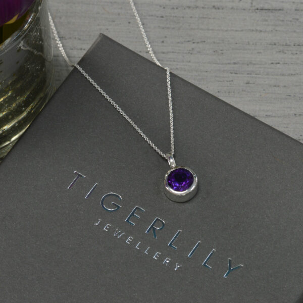 Amethyst birthstone jewellery