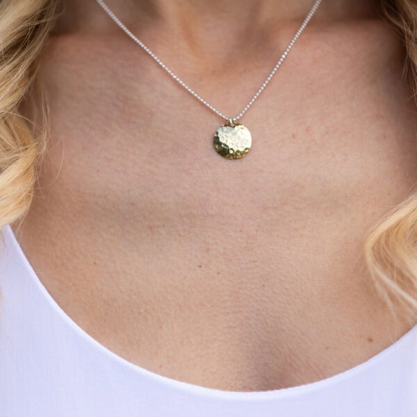 Hammered disc necklace with silver ball chain - Image 2