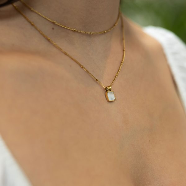 Mother of pearl square pendant necklace - Image 2