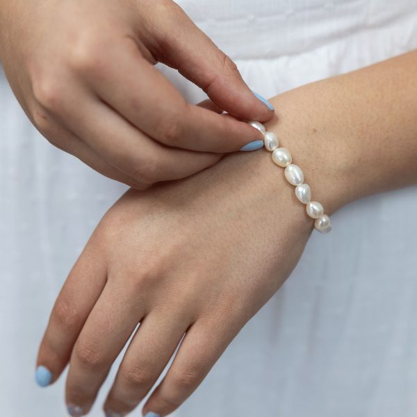 Baroque pearl bracelet