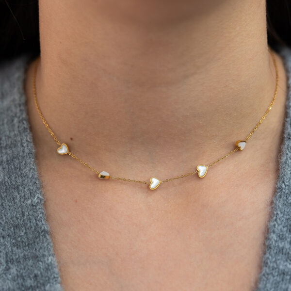 Mother of Pearl hearts choker necklace