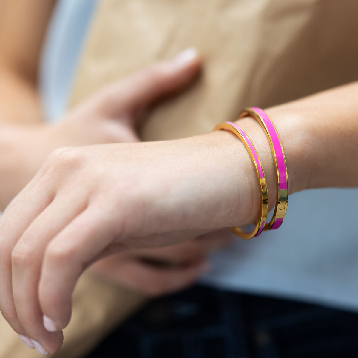 Hot pink enamel bangle