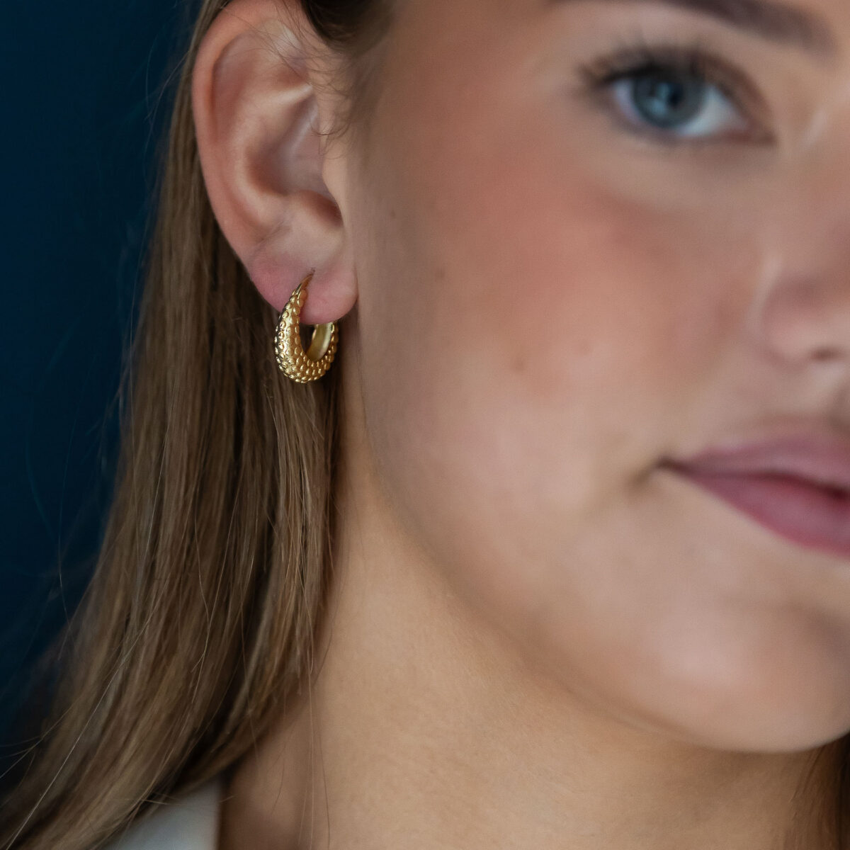 Shore hoop earrings